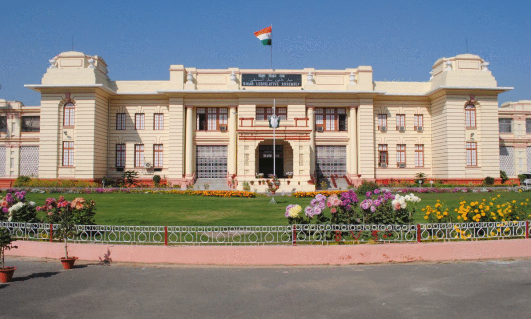 Bihar Politics 2025: Who Holds Power and Public Opinion