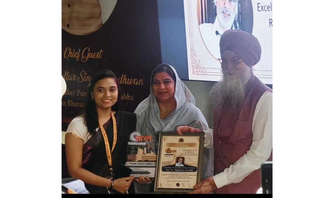 Prof Dr Mamidanna Sreedhar and Dr Mamidanna Varun receiving Best Research Scientists Award